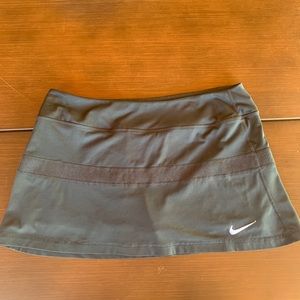 Nike dri fit skort